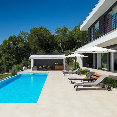 Minimal Сasa de vacaciones Kastav