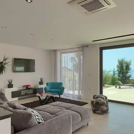 Minimal Holiday home